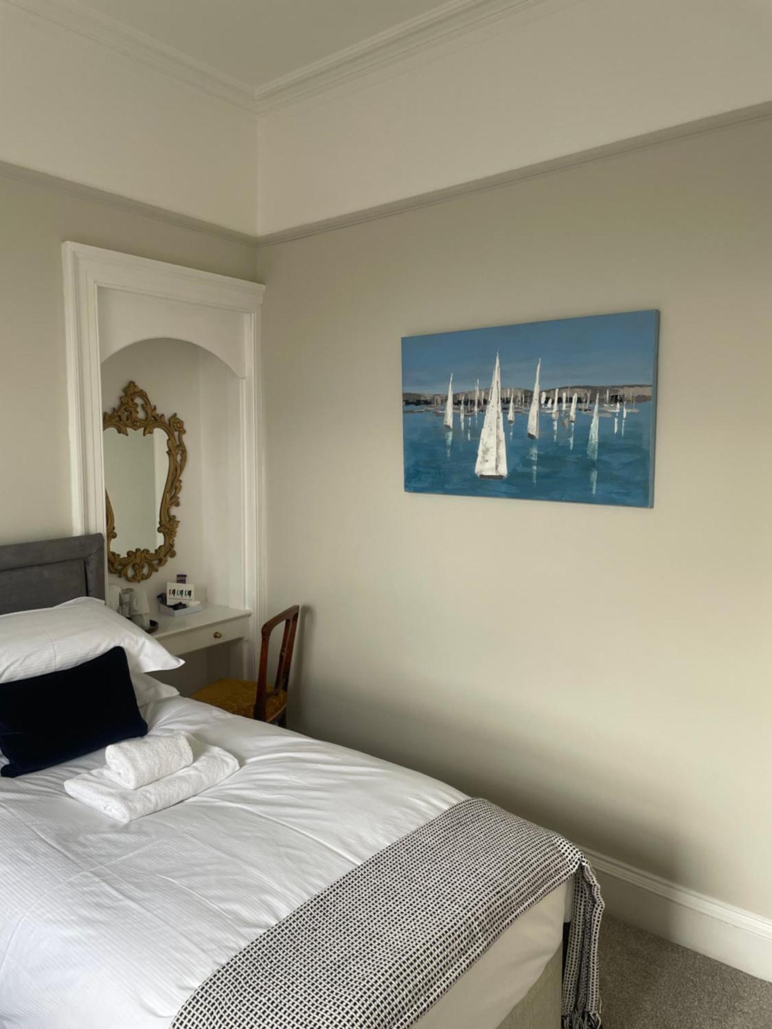 The Garret Hotel Kirkcudbright Ngoại thất bức ảnh